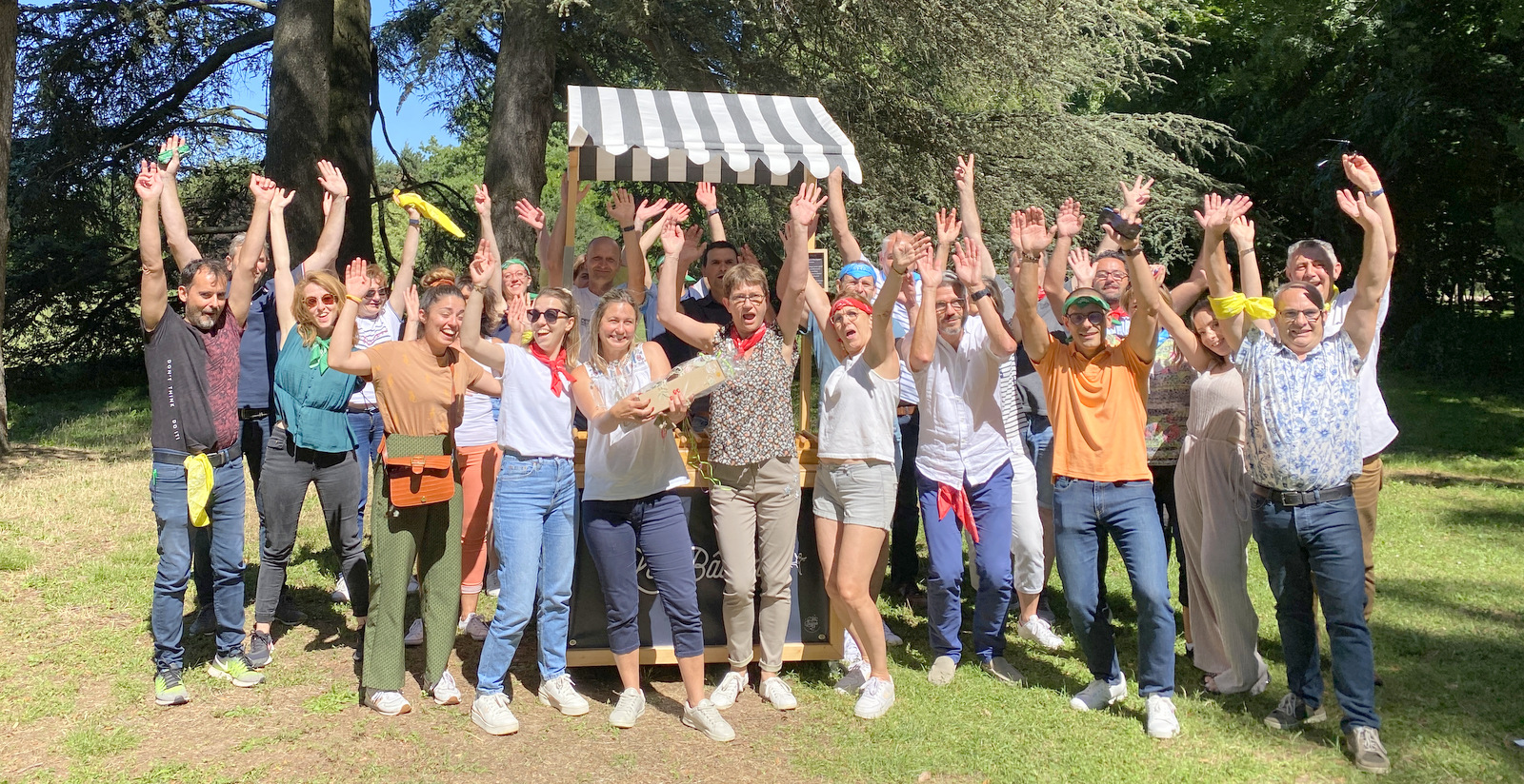 animation team building originale avec des jeux géants champêtre guinguette et fête foraine à Lyon et de partout en France